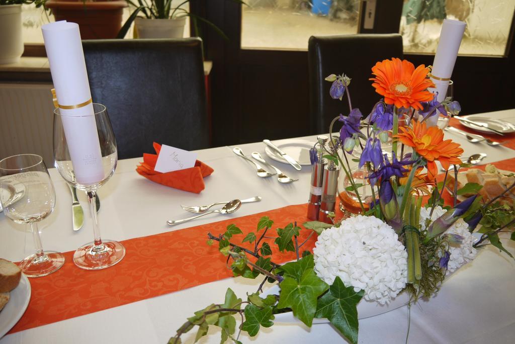 Hotel Pinger Remagen Bagian luar foto